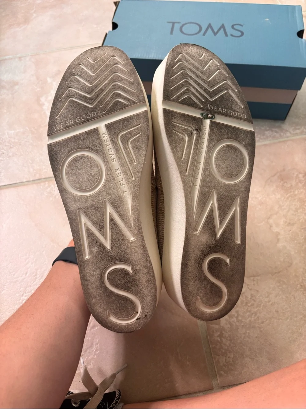 TOMS Verona Slip-On Casual Shoes in Tan and White